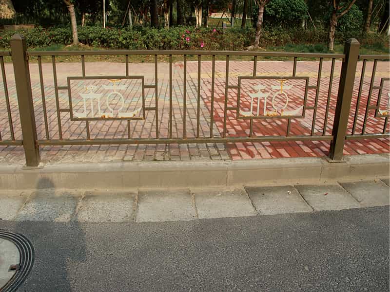 蘤(hua)式(shi)護欄(lan)